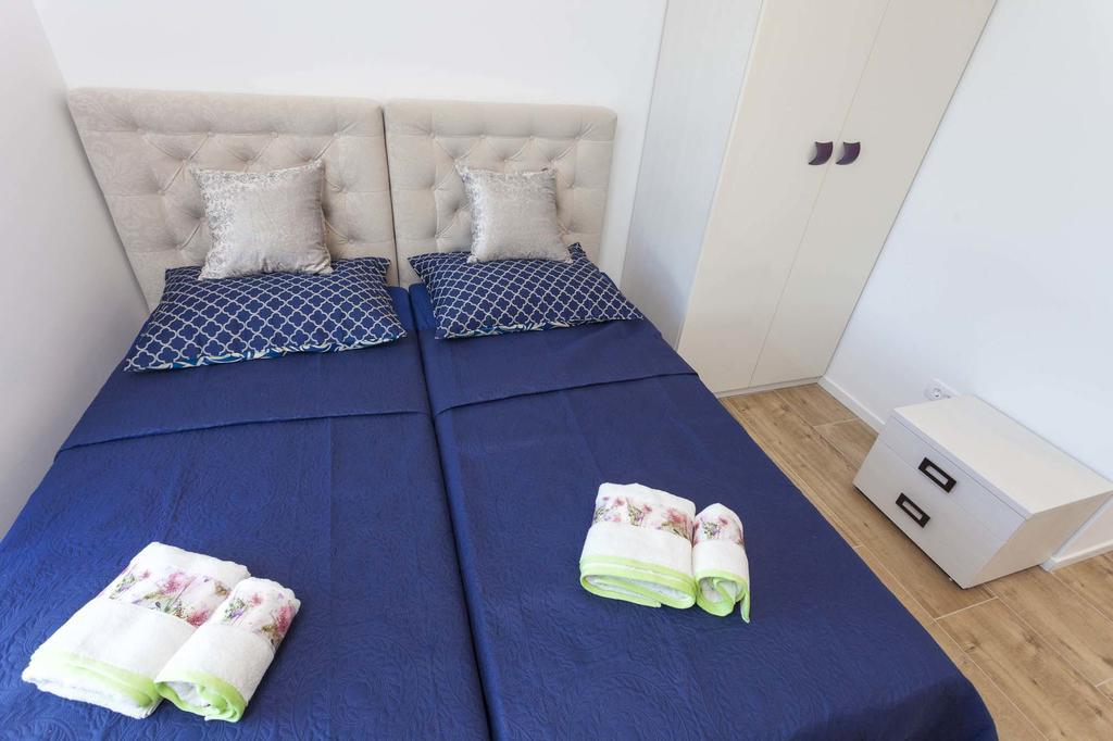 Apartment Solis Okrug Gornji Trogir Exteriör bild