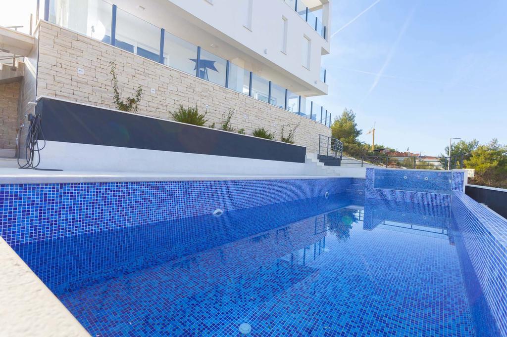 Apartment Solis Okrug Gornji Trogir Exteriör bild