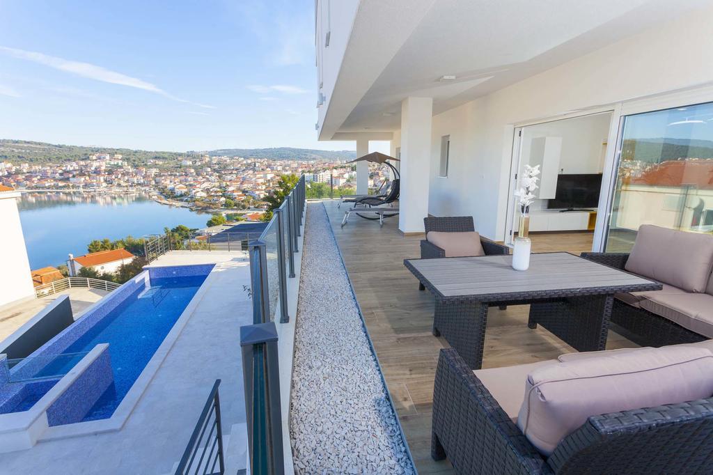 Apartment Solis Okrug Gornji Trogir Exteriör bild